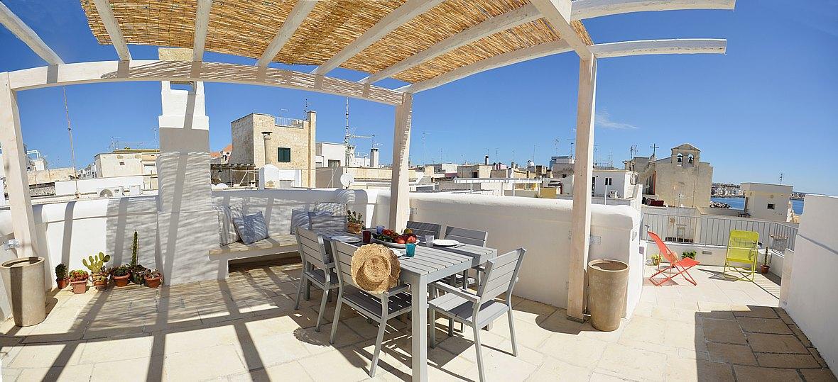 Top floor - Furnished terrace panoramic sea view